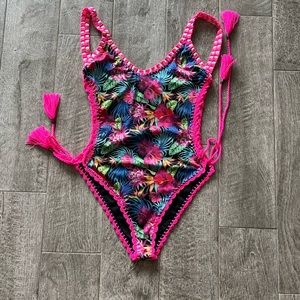 Donkor swimwear one piece sexy swim custom made from Cartagena Colombia